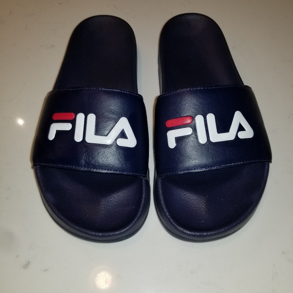 Fila Slides